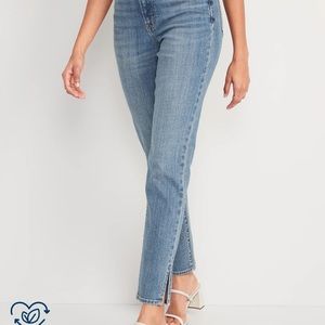 Straight side slit ankle jeans